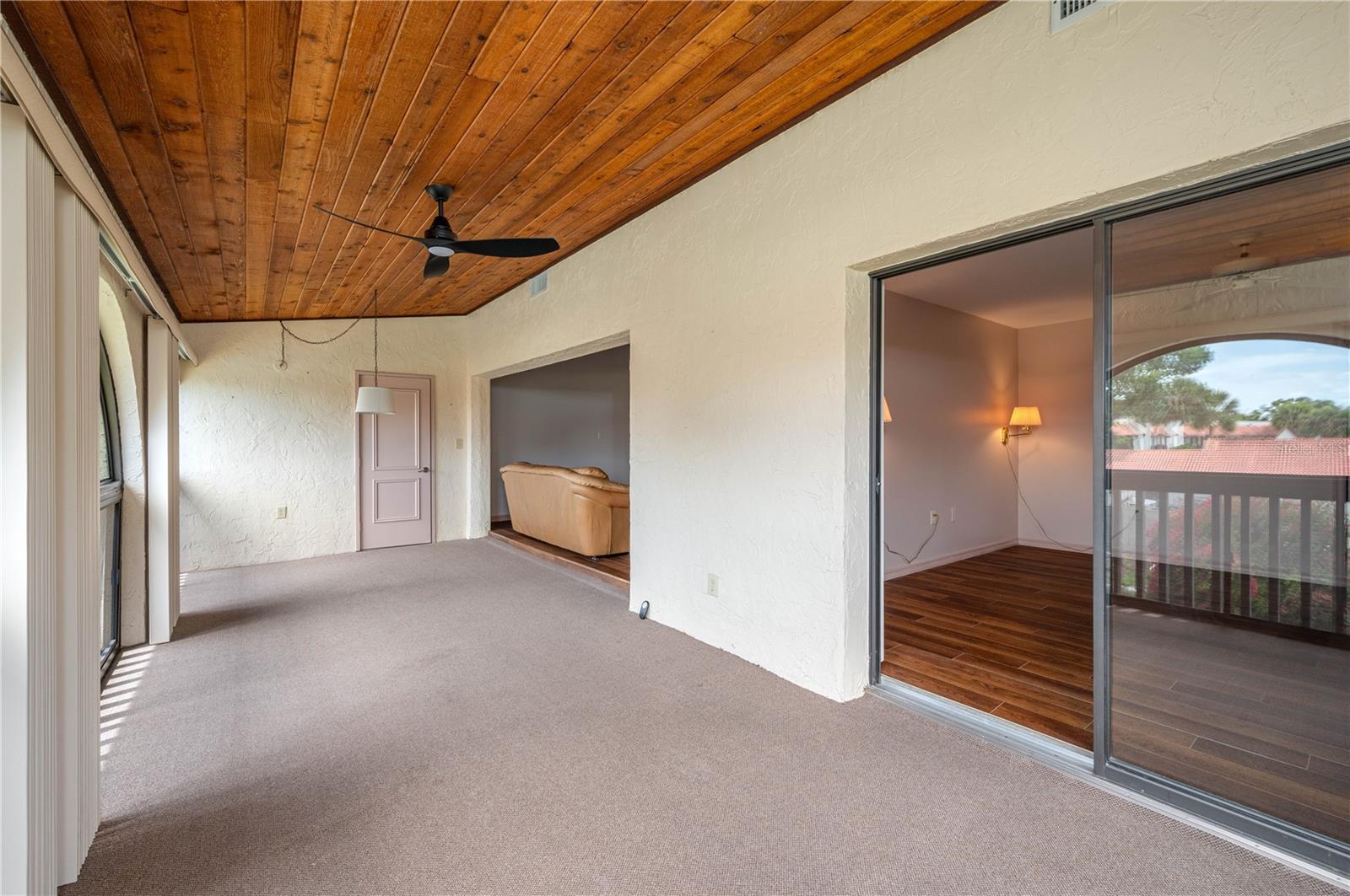 6201 COUNTRY CLUB DR #21, LAKE WALES, FL, 33898