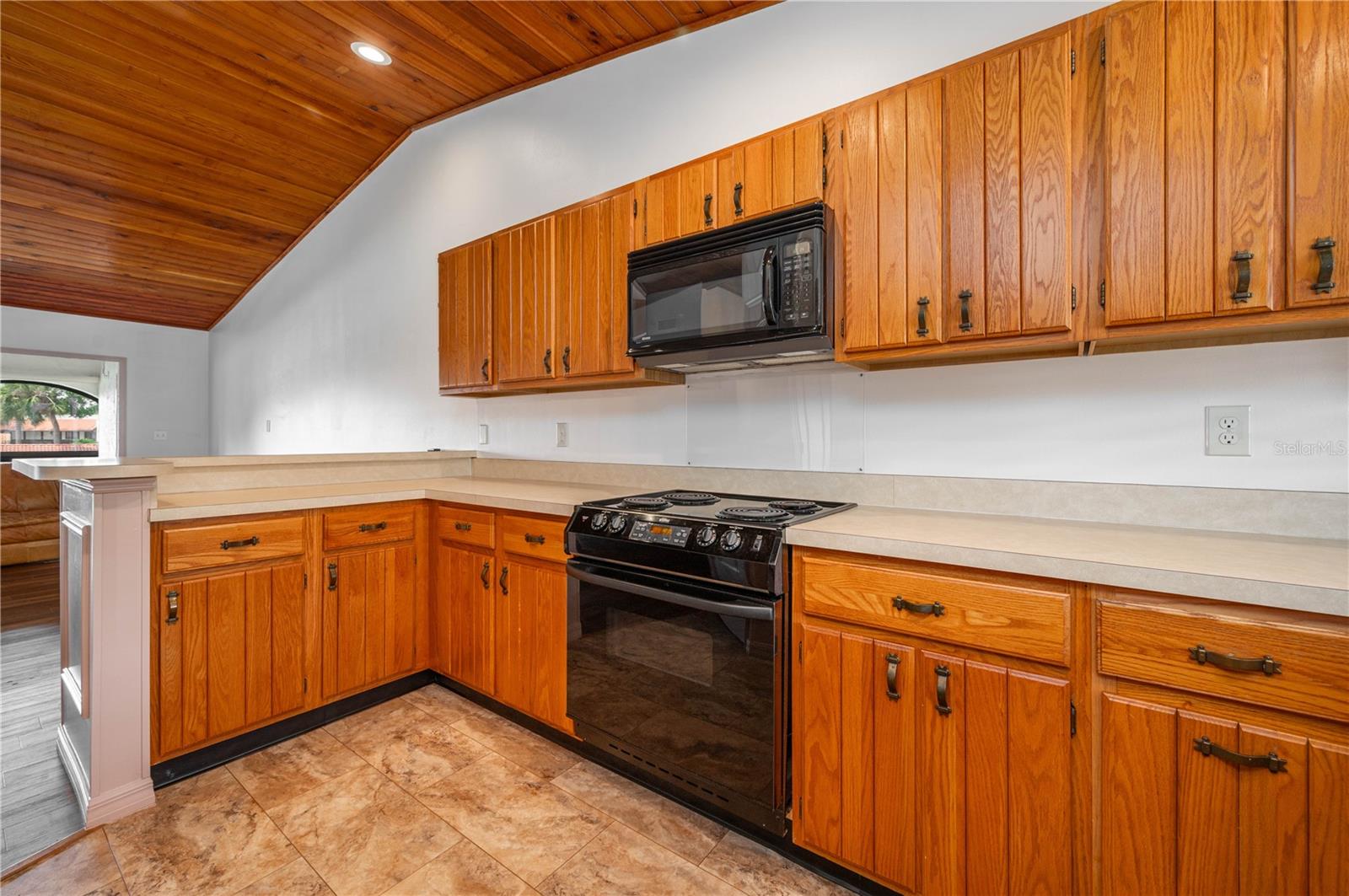 6201 COUNTRY CLUB DR #21, LAKE WALES, FL, 33898