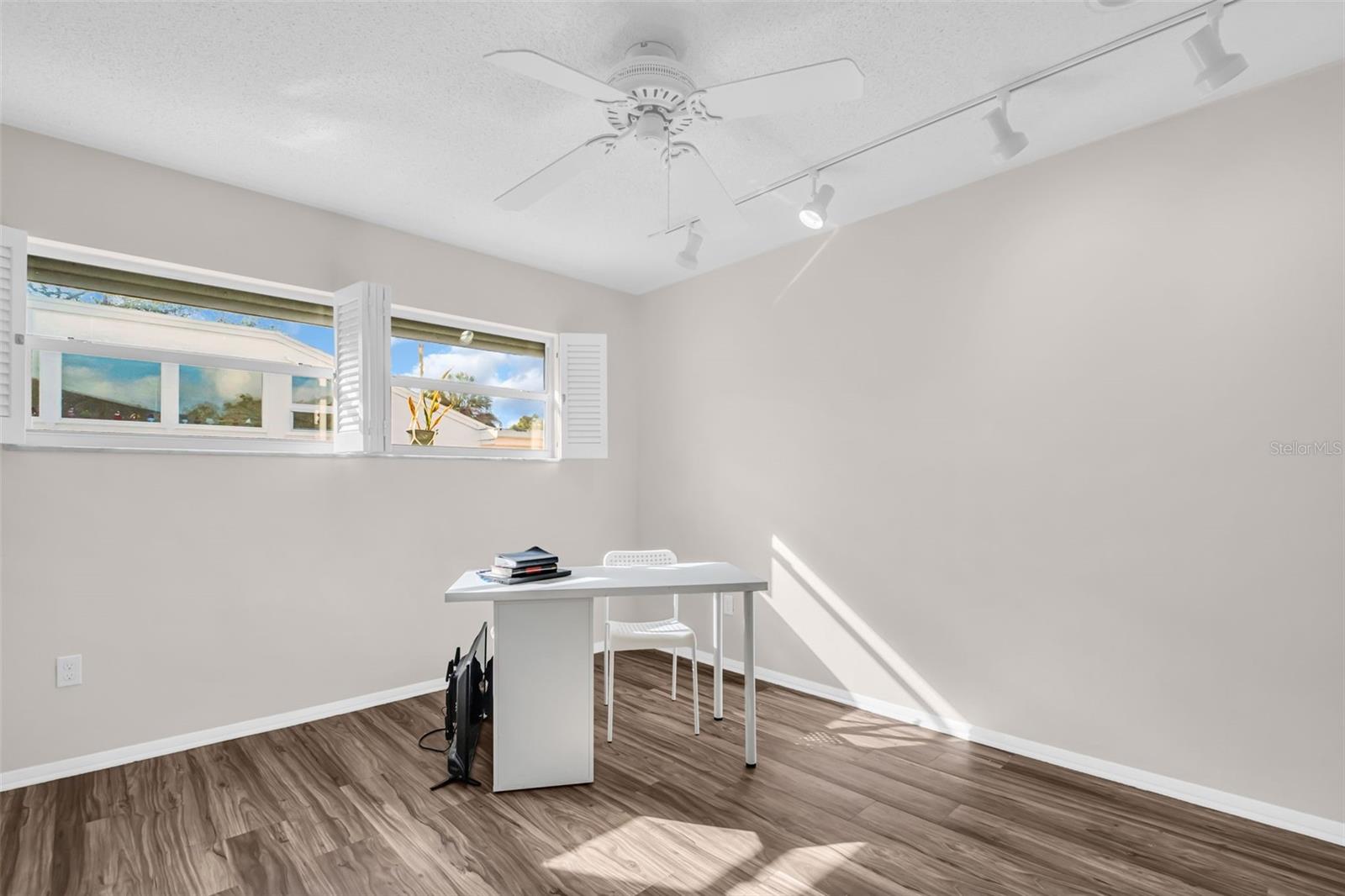 307 ORANGEWOOD LN, LARGO, FL, 33770