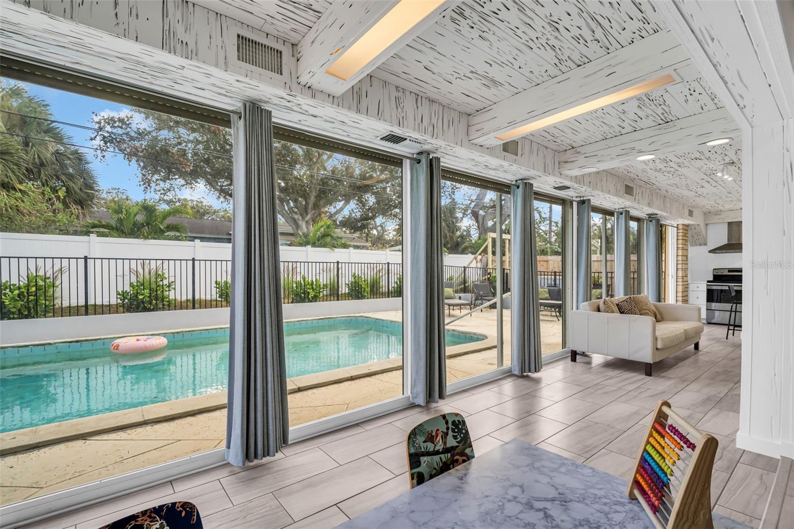 307 ORANGEWOOD LN, LARGO, FL, 33770