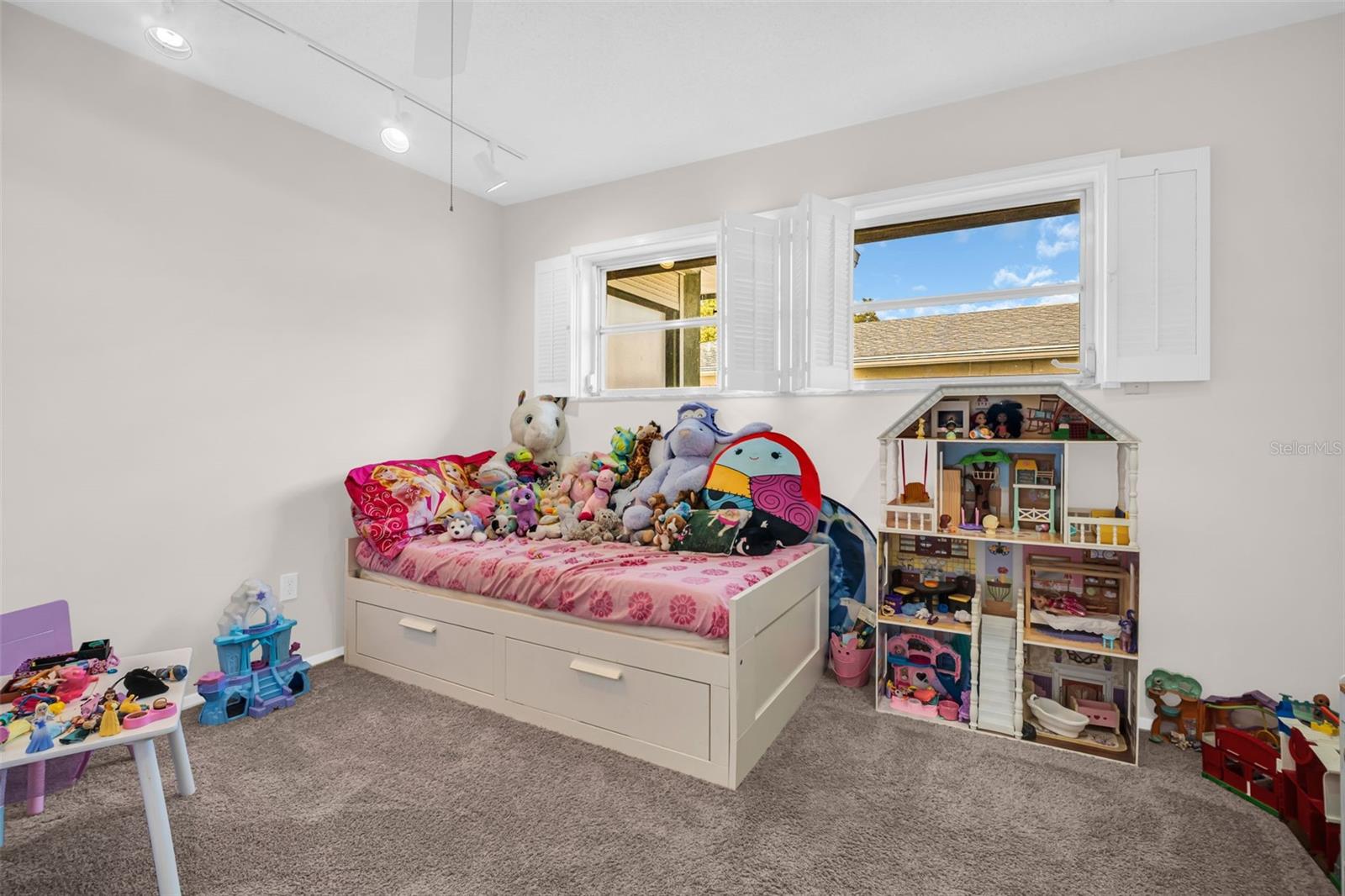 307 ORANGEWOOD LN, LARGO, FL, 33770