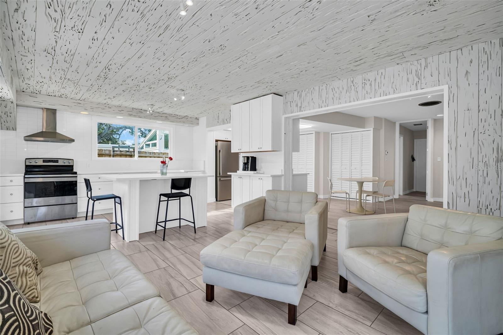 307 ORANGEWOOD LN, LARGO, FL, 33770