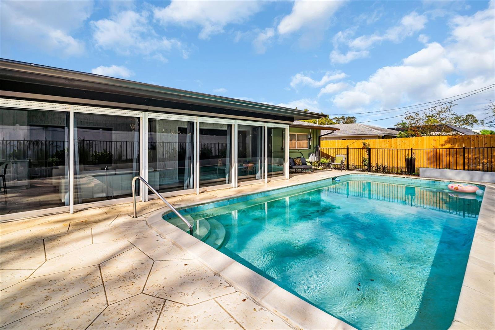 307 ORANGEWOOD LN, LARGO, FL, 33770