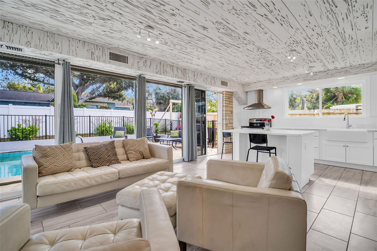 307 ORANGEWOOD LN, LARGO, FL, 33770