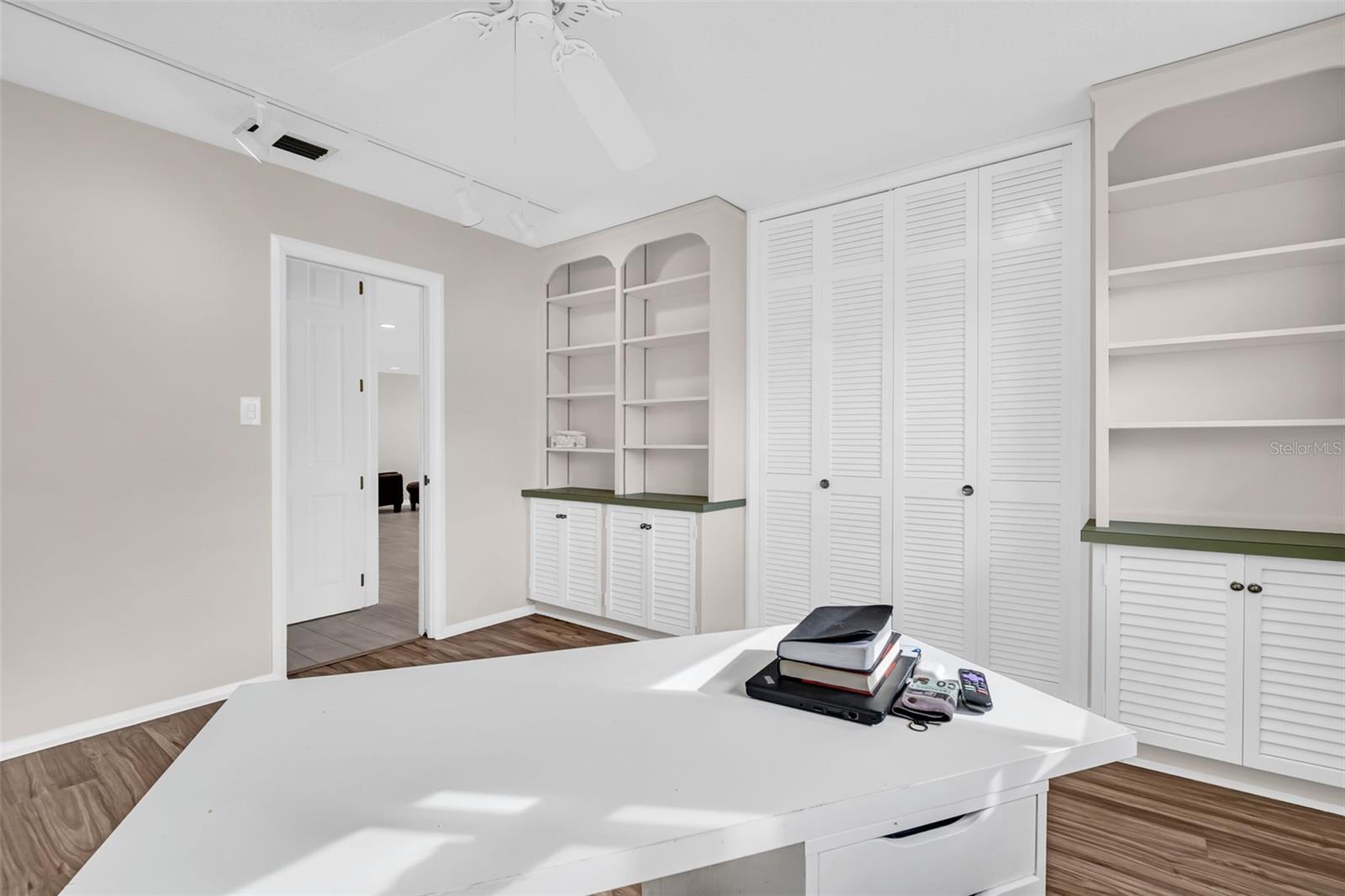 307 ORANGEWOOD LN, LARGO, FL, 33770