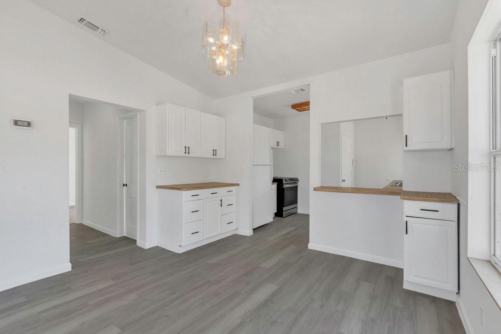 704 S CLYDE AVE, KISSIMMEE, FL, 34741