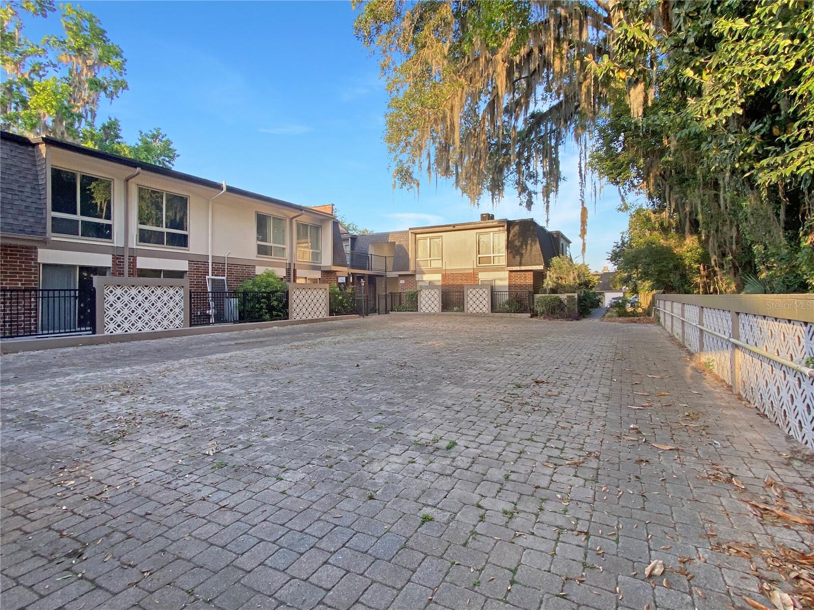 1700 SW 16TH CT #P6, GAINESVILLE, FL, 32608