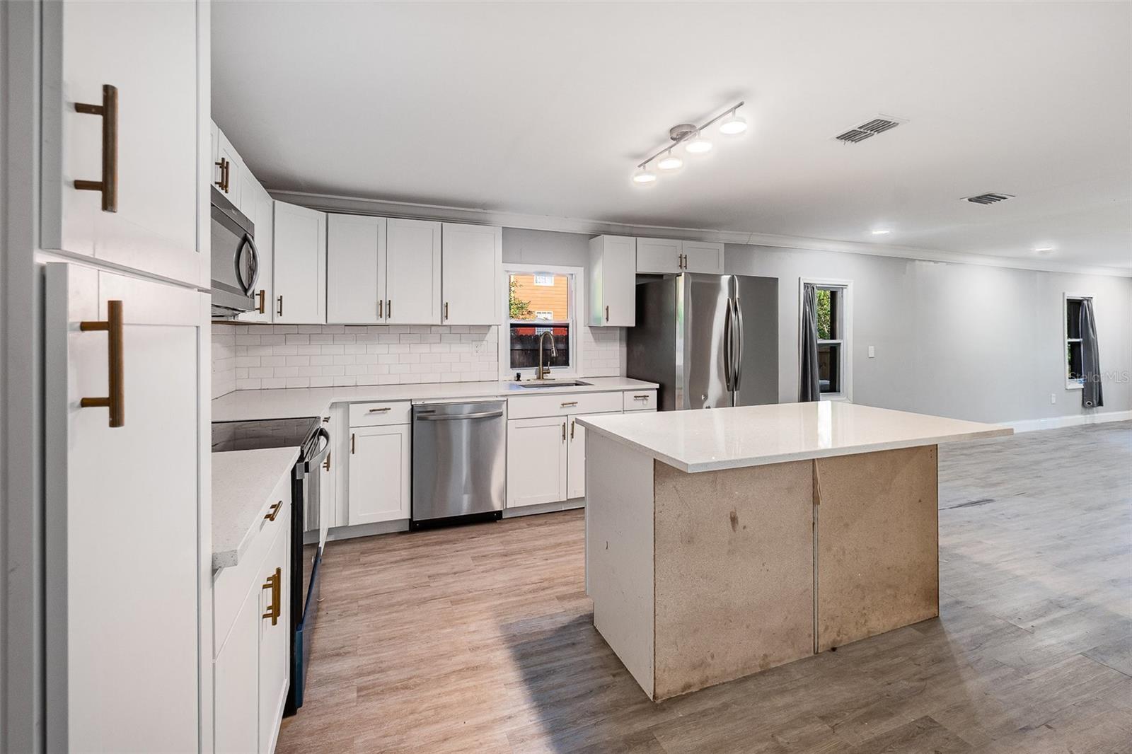 120 EAST ST, ALTAMONTE SPRINGS, FL, 32701