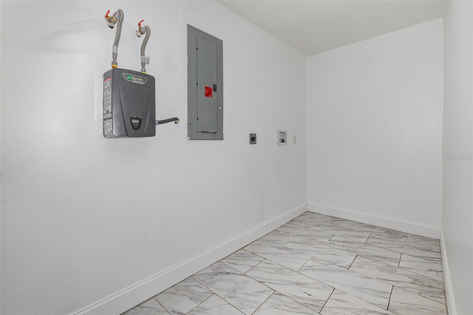 120 EAST ST, ALTAMONTE SPRINGS, FL, 32701