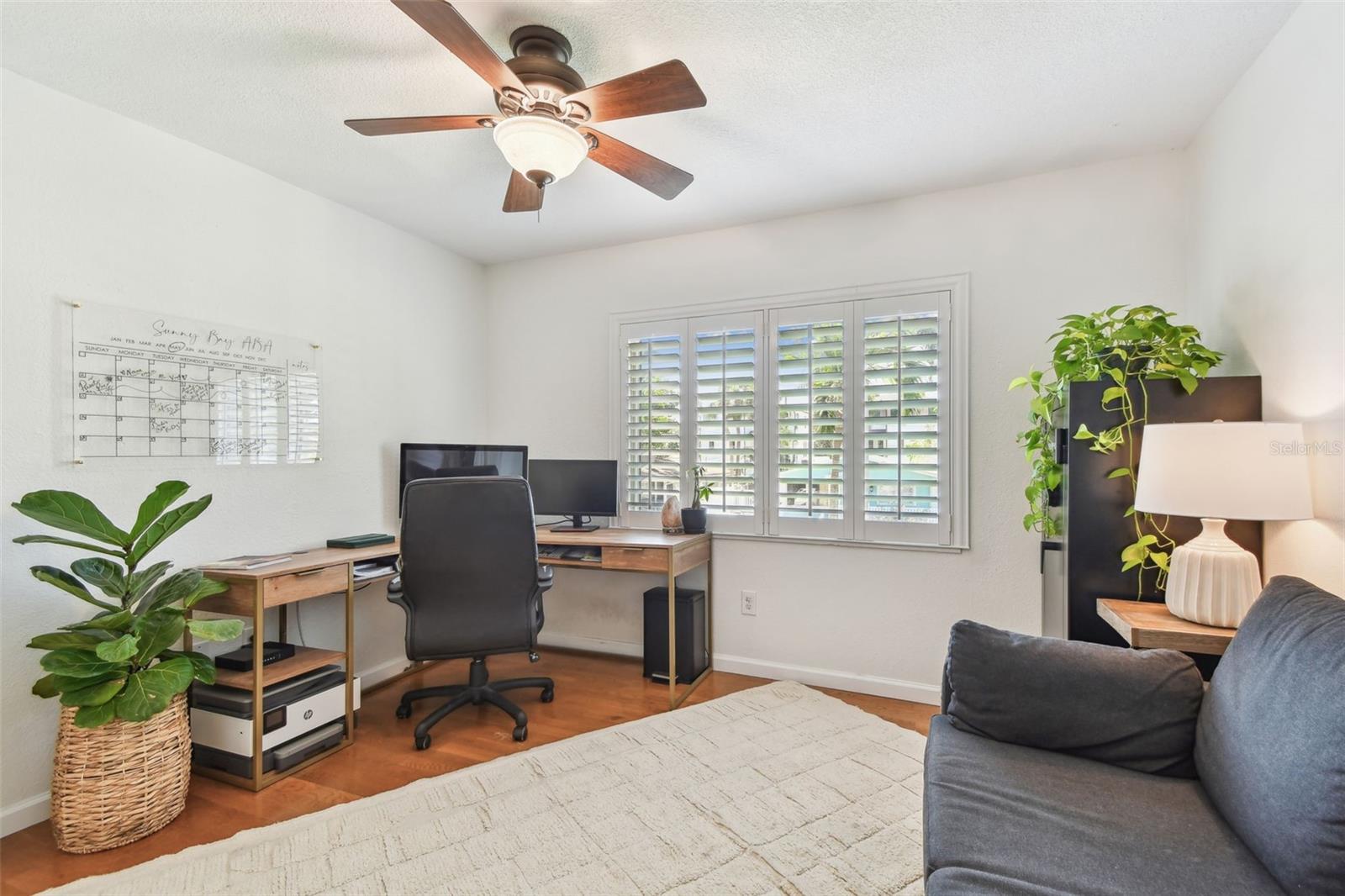 1735 MARYLAND AVE NE, ST PETERSBURG, FL, 33703