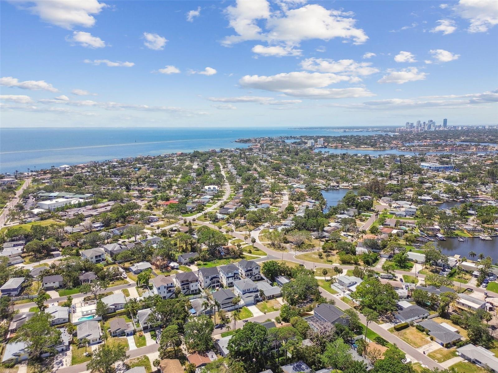 1735 MARYLAND AVE NE, ST PETERSBURG, FL, 33703