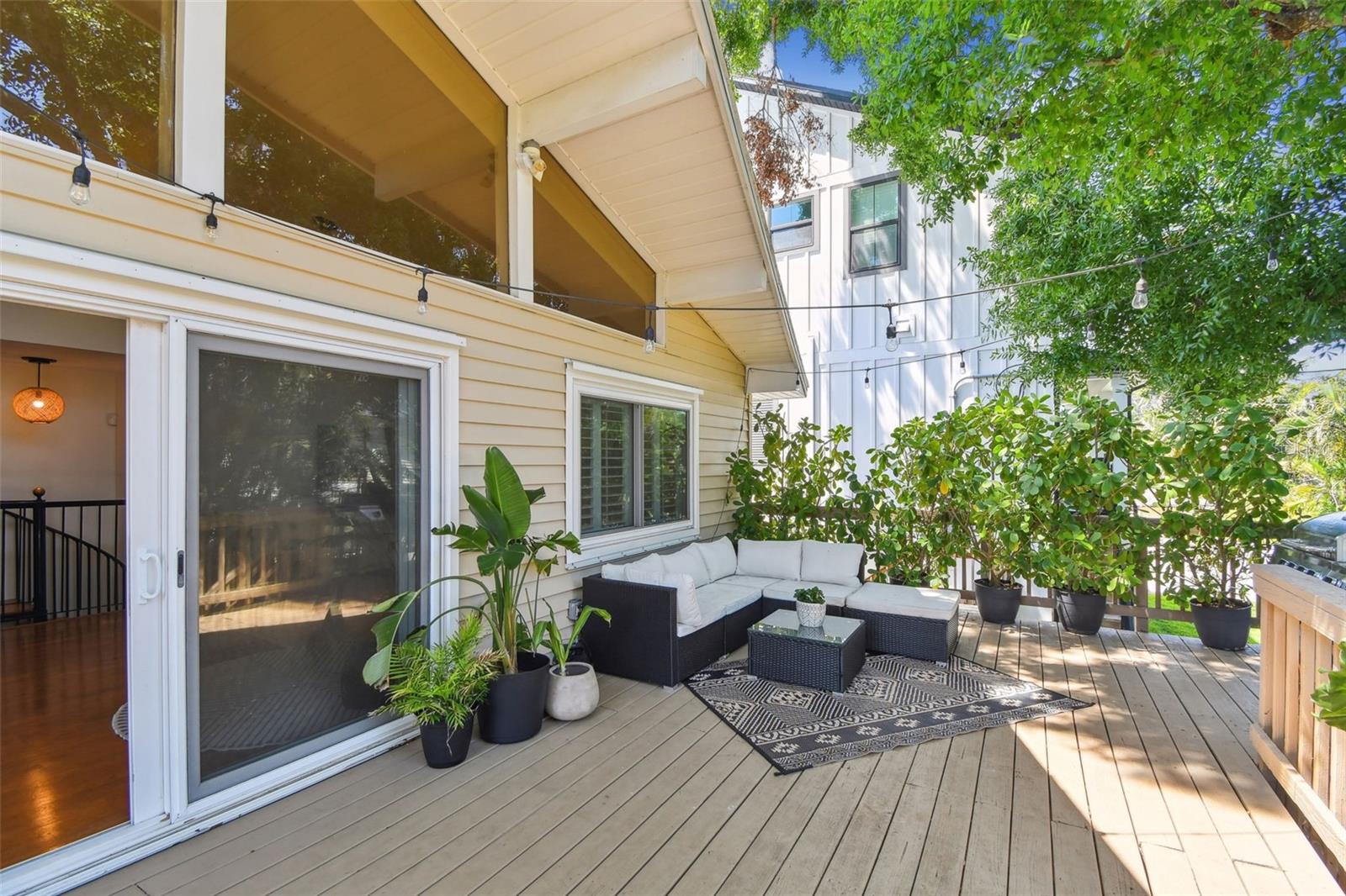 1735 MARYLAND AVE NE, ST PETERSBURG, FL, 33703
