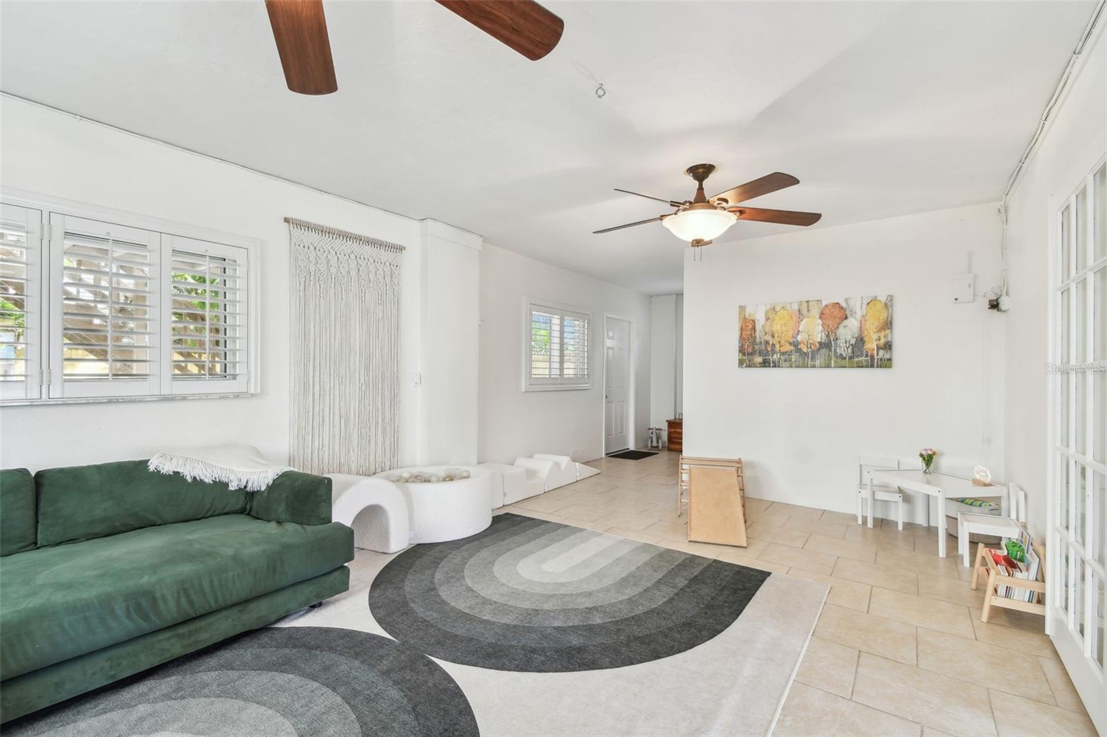 1735 MARYLAND AVE NE, ST PETERSBURG, FL, 33703