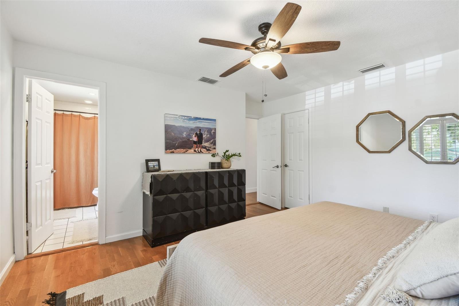 1735 MARYLAND AVE NE, ST PETERSBURG, FL, 33703