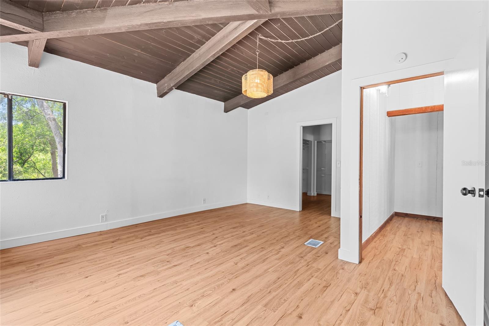 18816 CARR DR, LUTZ, FL, 33559