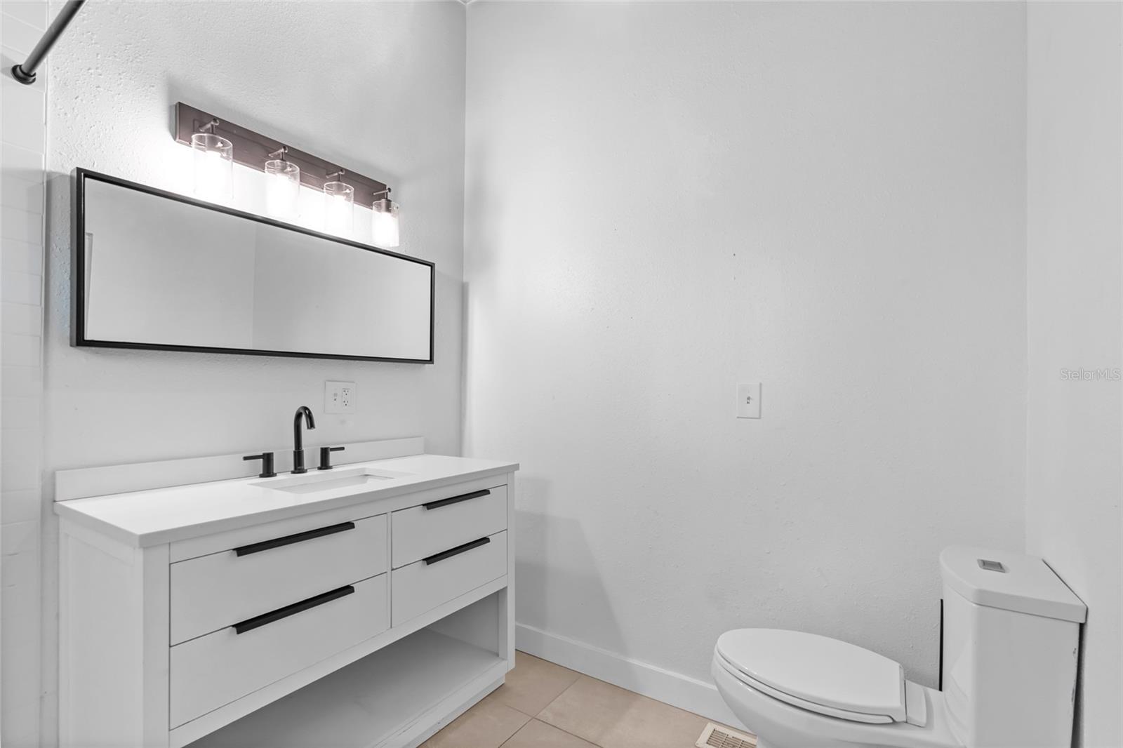 18816 CARR DR, LUTZ, FL, 33559