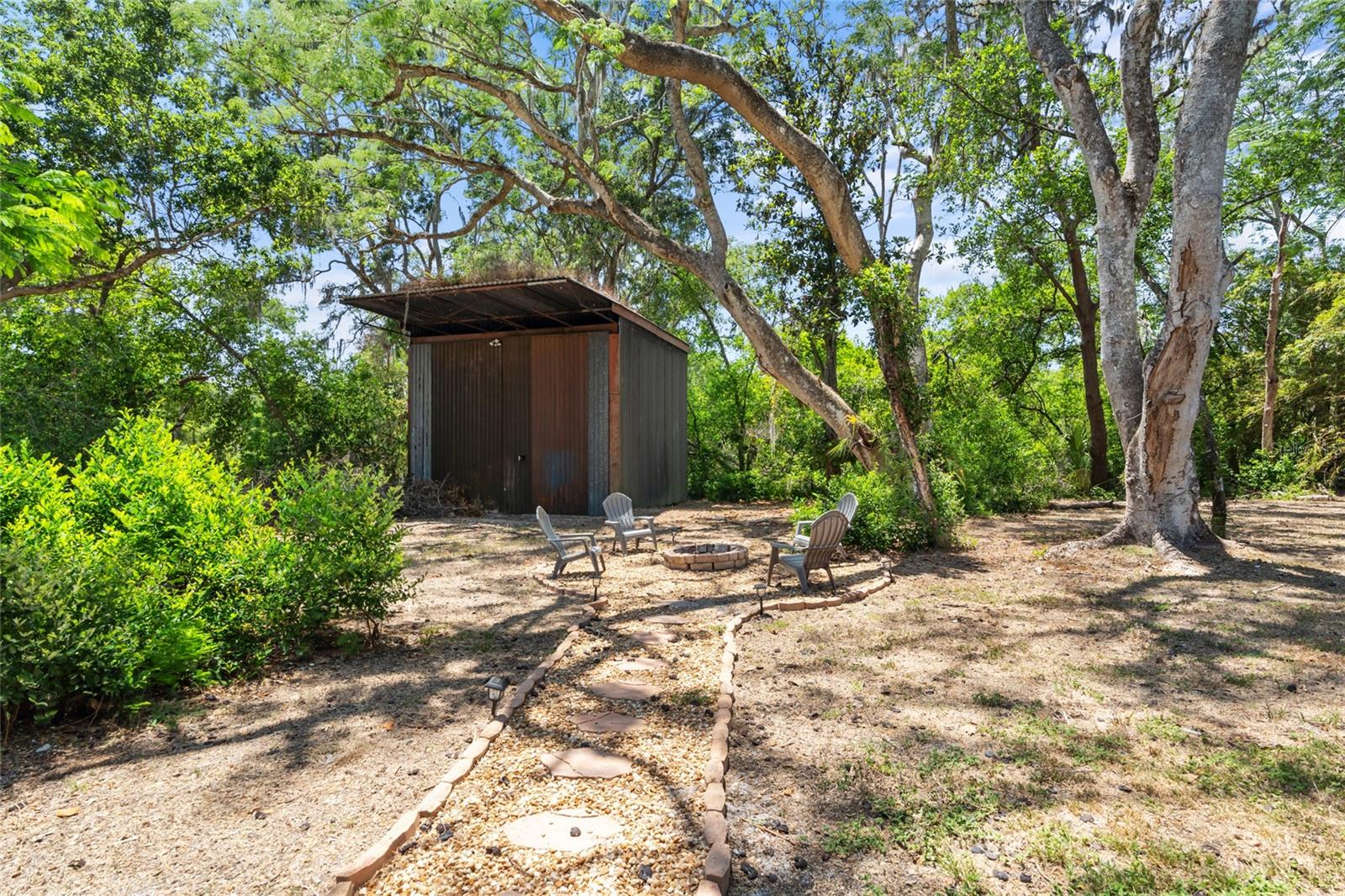 18816 CARR DR, LUTZ, FL, 33559