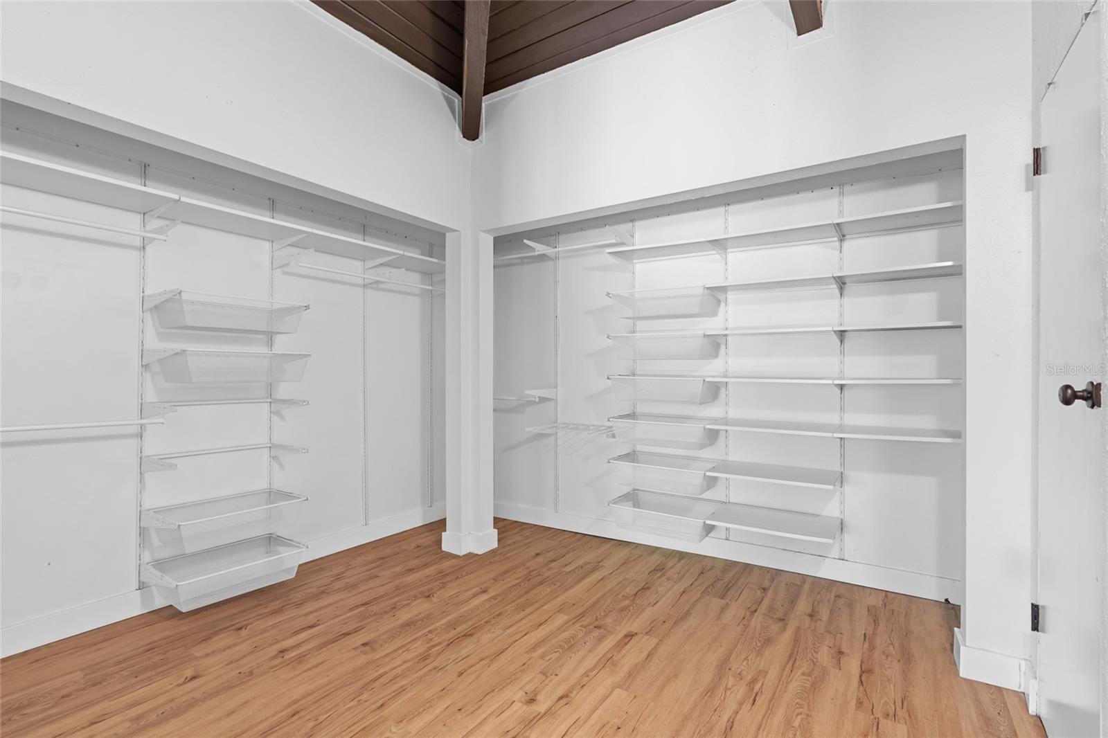 18816 CARR DR, LUTZ, FL, 33559