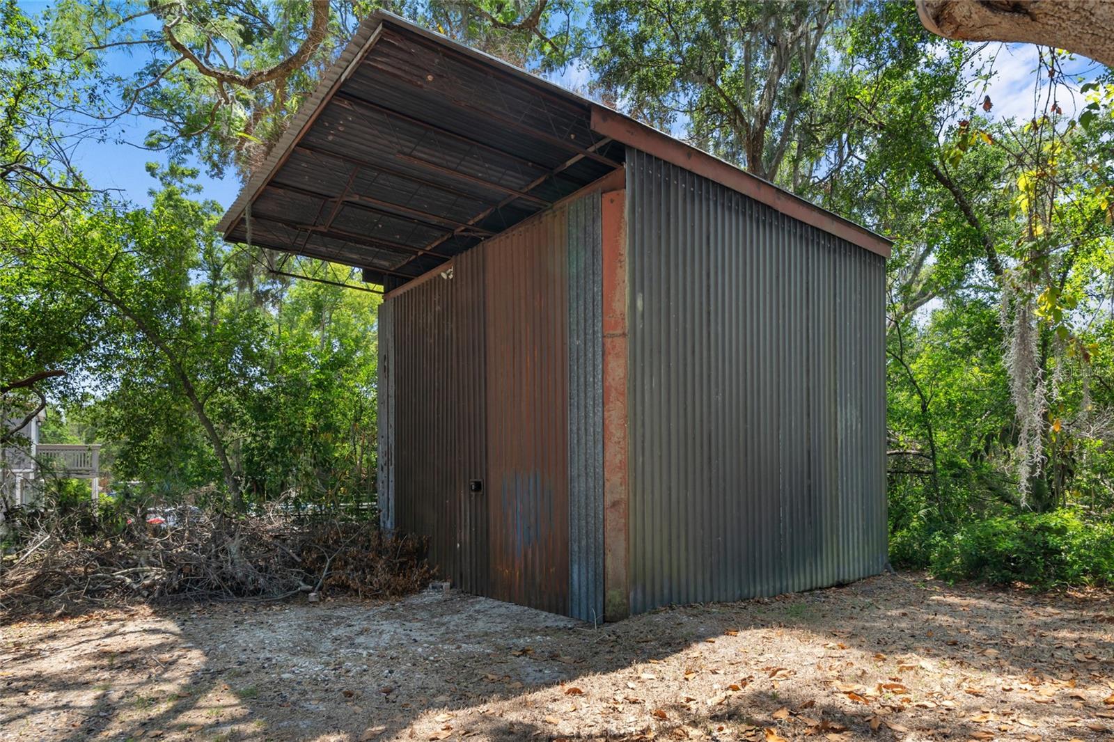 18816 CARR DR, LUTZ, FL, 33559