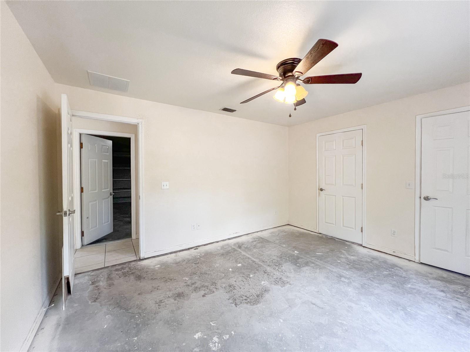 15230 S COUNTRY CLUB DR, WILLISTON, FL, 32696