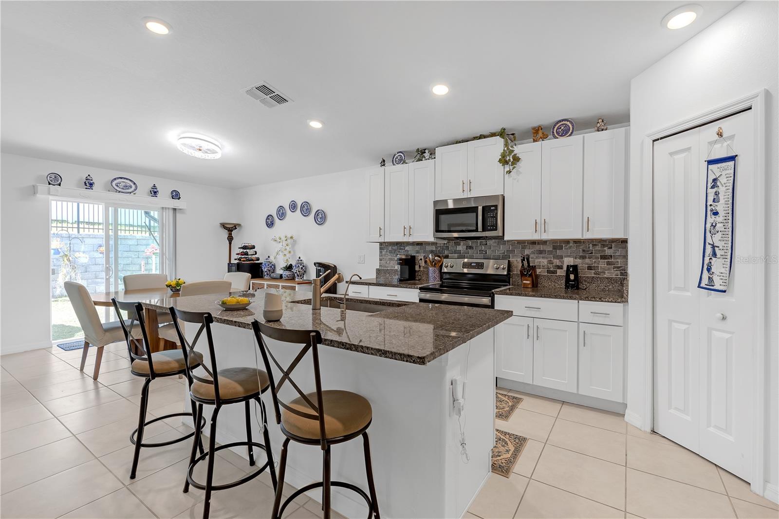 36568 GARDEN WALL WAY, ZEPHYRHILLS, FL, 33541