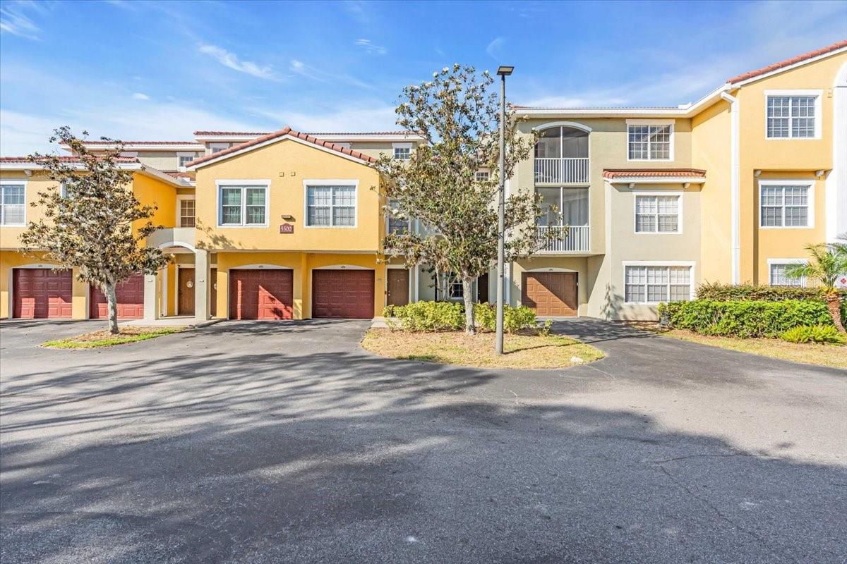 5500 BENTGRASS DR #6-106, SARASOTA, FL, 34235