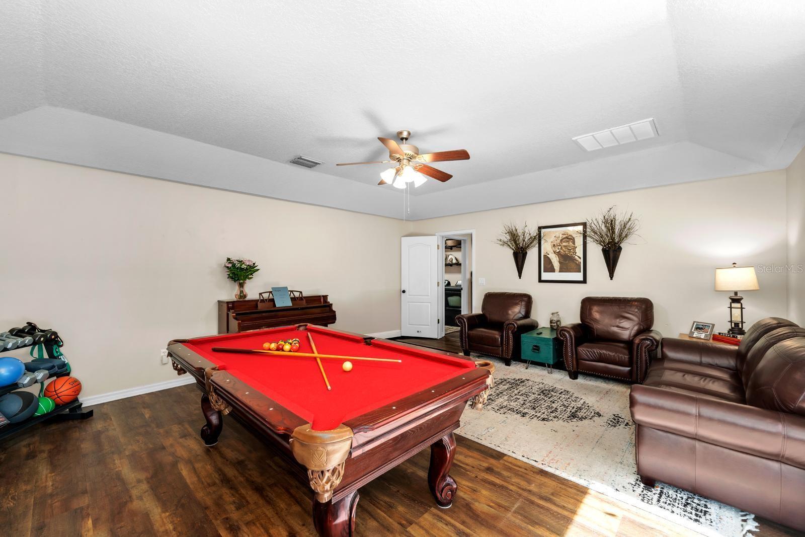 1133 SPLIT SILK ST, VALRICO, FL, 33594