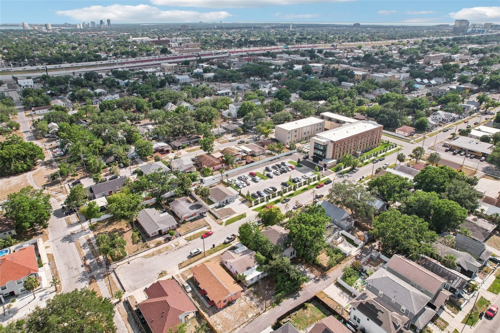 1913 W PINE ST, TAMPA, FL, 33607