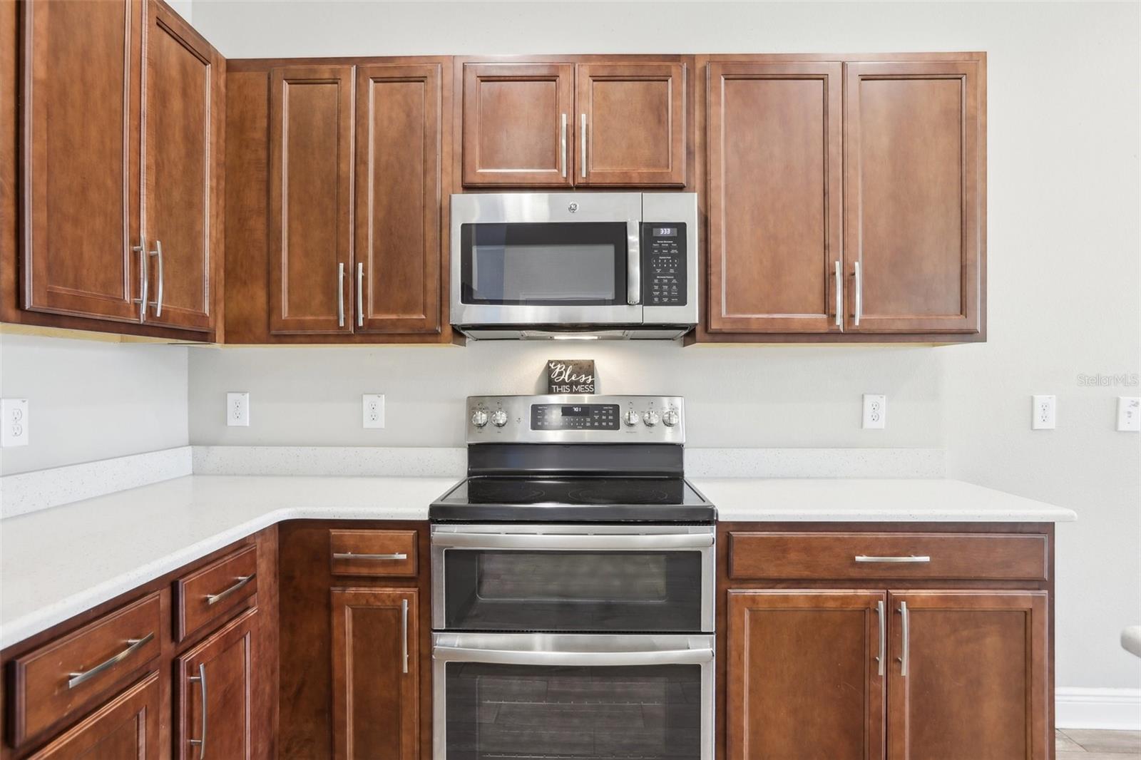 1913 W PINE ST, TAMPA, FL, 33607