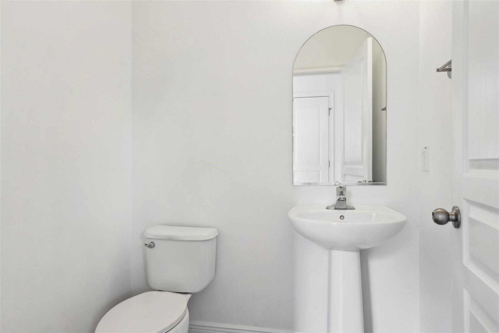 1913 W PINE ST, TAMPA, FL, 33607