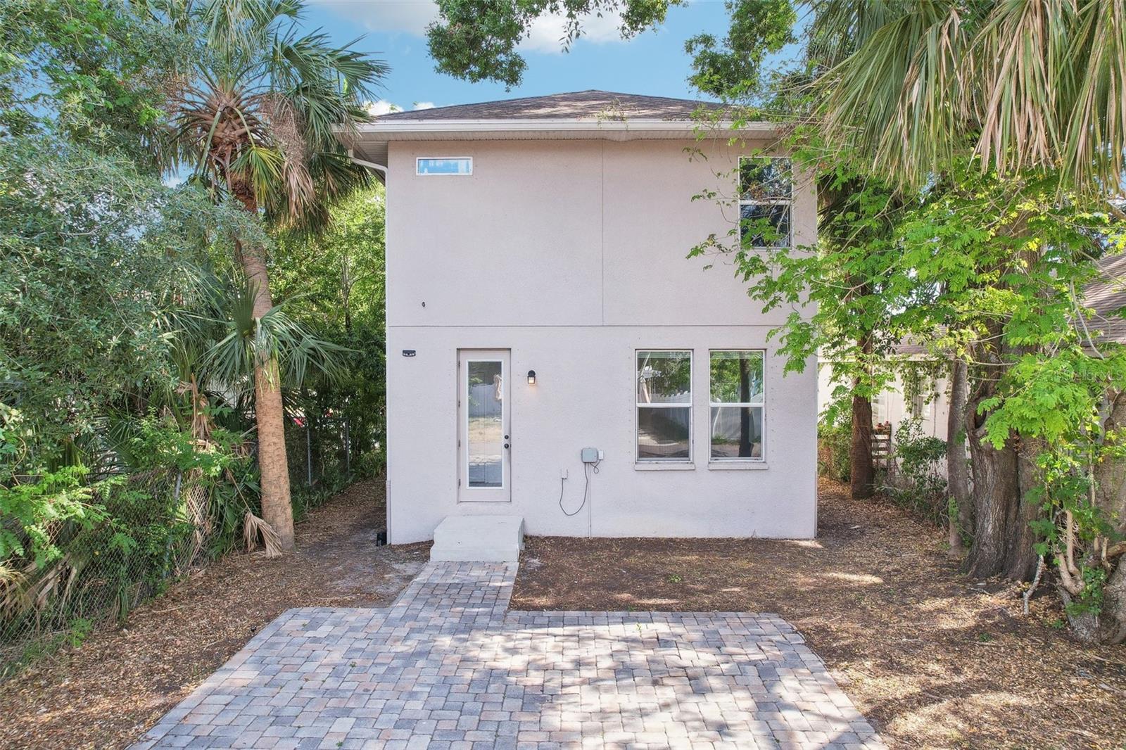 1913 W PINE ST, TAMPA, FL, 33607