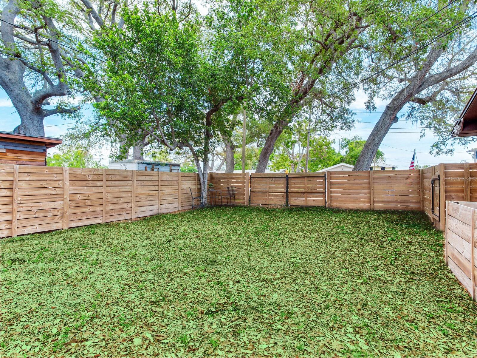 1700 25TH ST N, ST PETERSBURG, FL, 33713