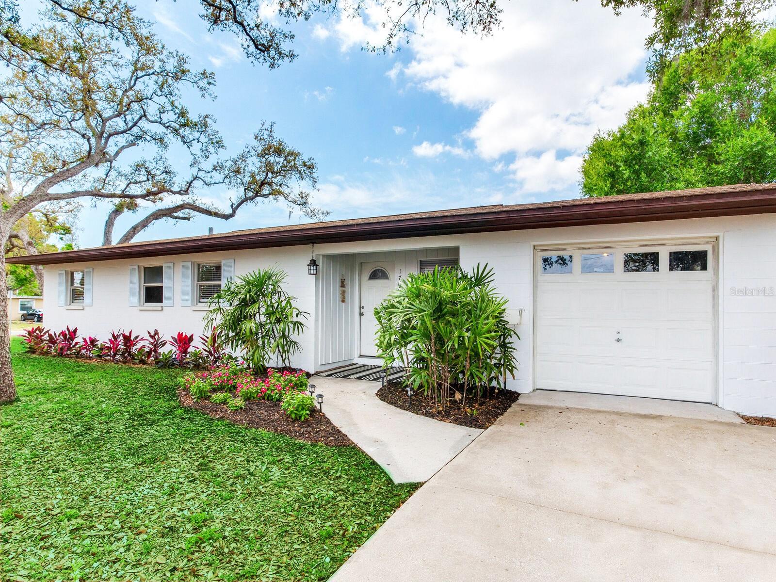 1700 25TH ST N, ST PETERSBURG, FL, 33713