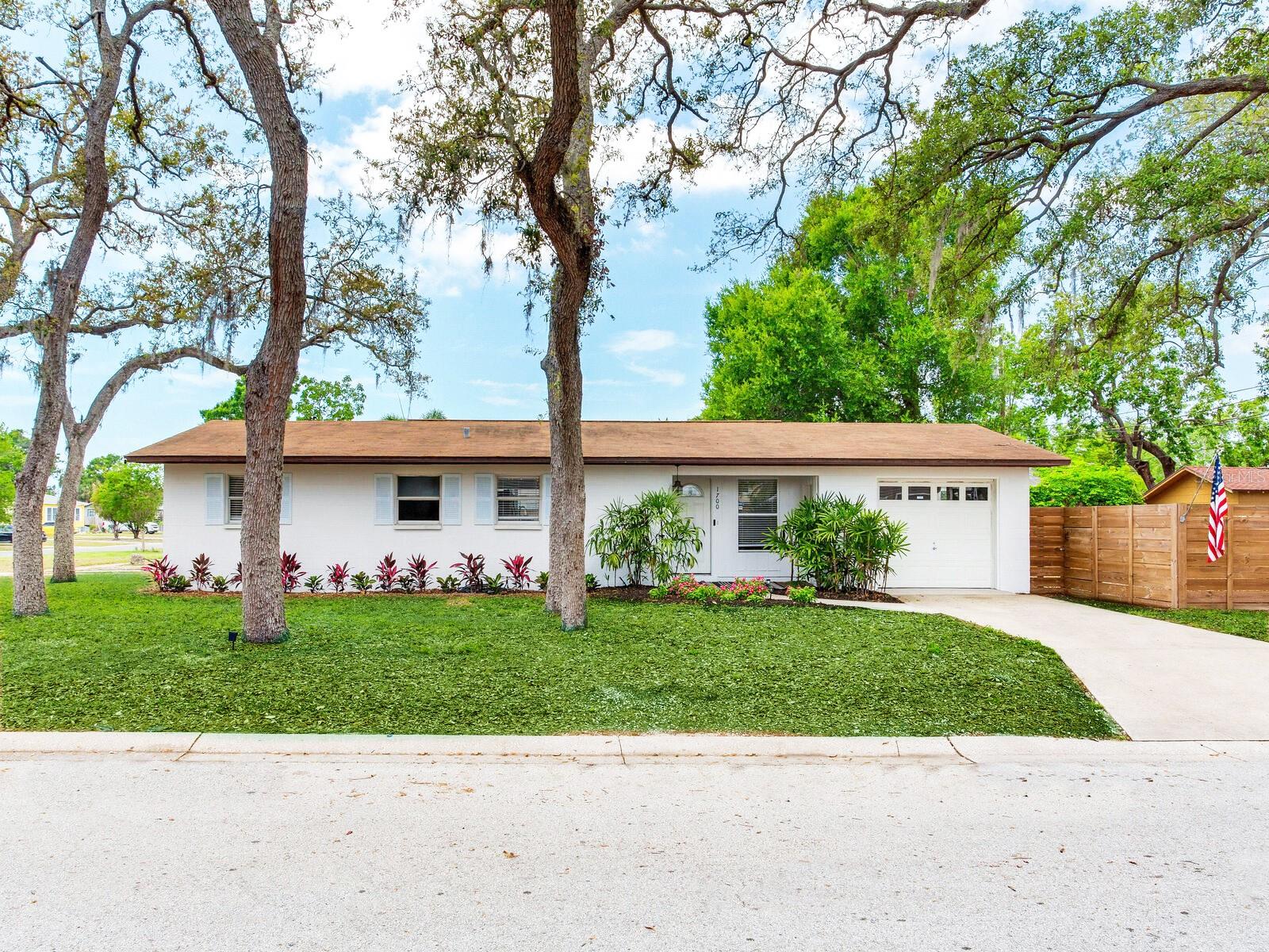 1700 25TH ST N, ST PETERSBURG, FL, 33713