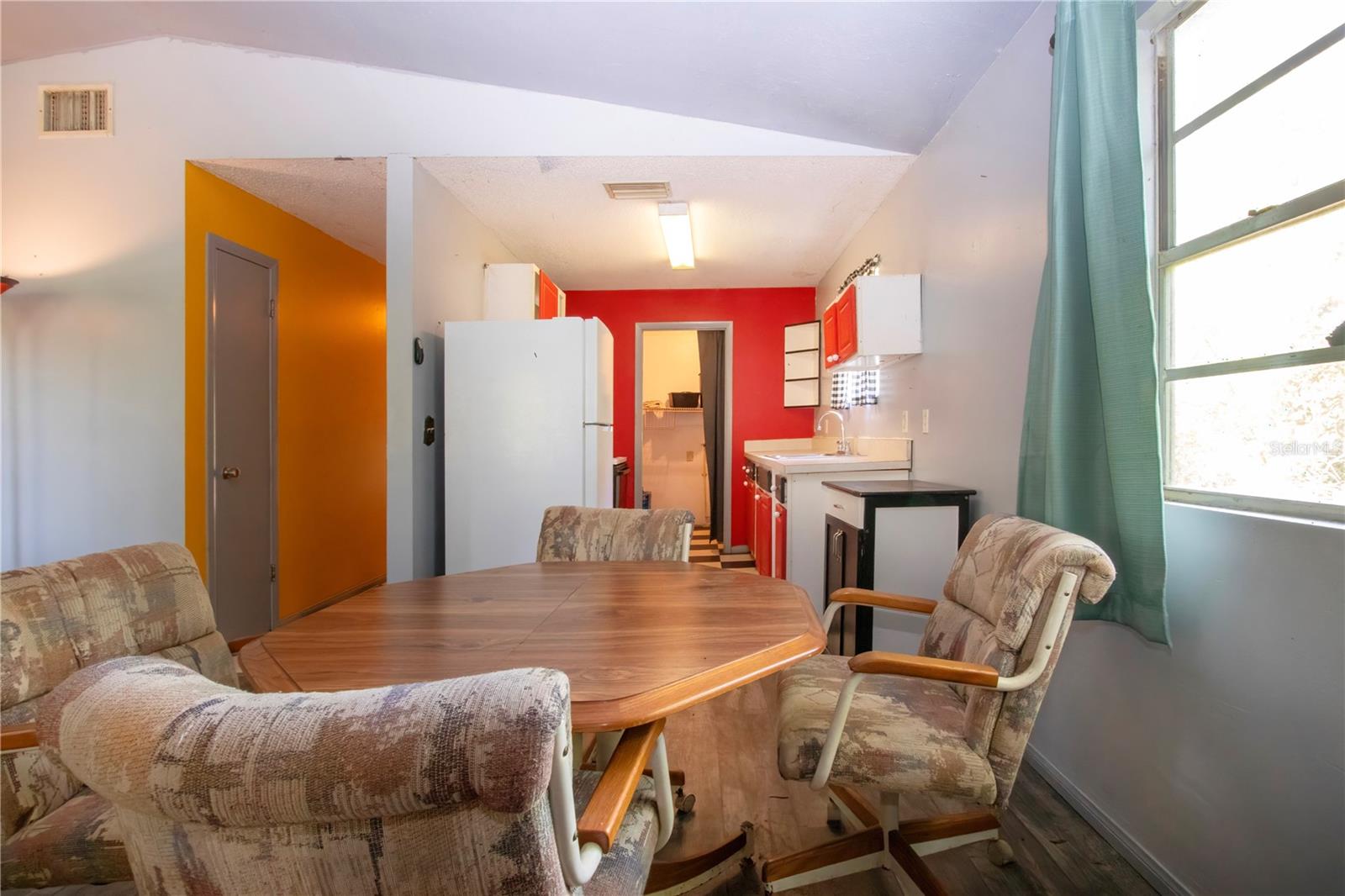 1616 LIGHTFOOT RD, WIMAUMA, FL, 33598