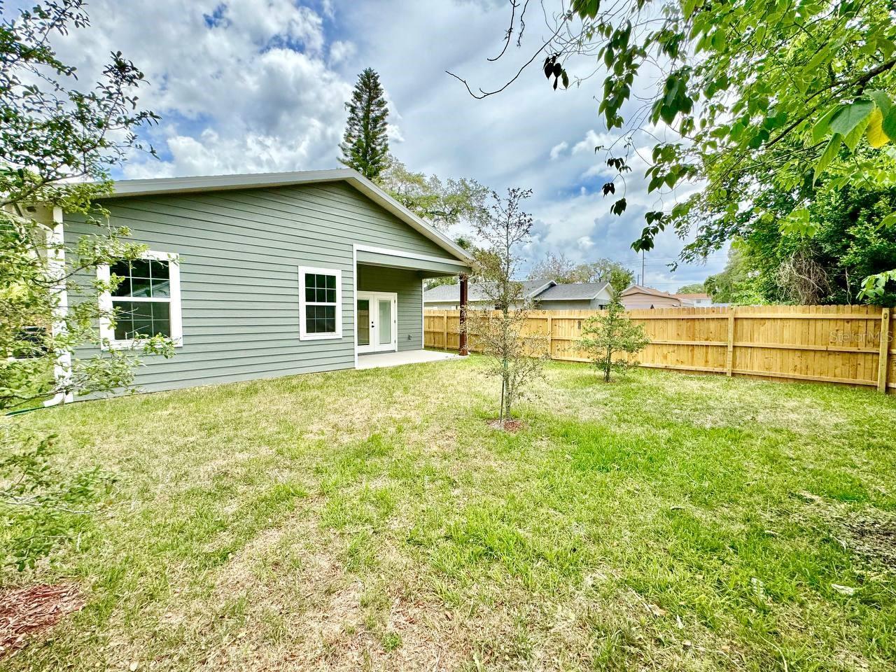 2109 E CARACAS ST, TAMPA, FL, 33610