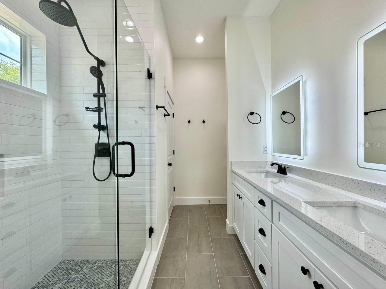 2109 E CARACAS ST, TAMPA, FL, 33610