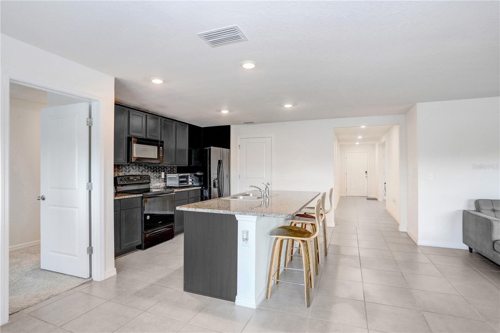 7929 SAIL CLOVER LN, ZEPHYRHILLS, FL, 33540