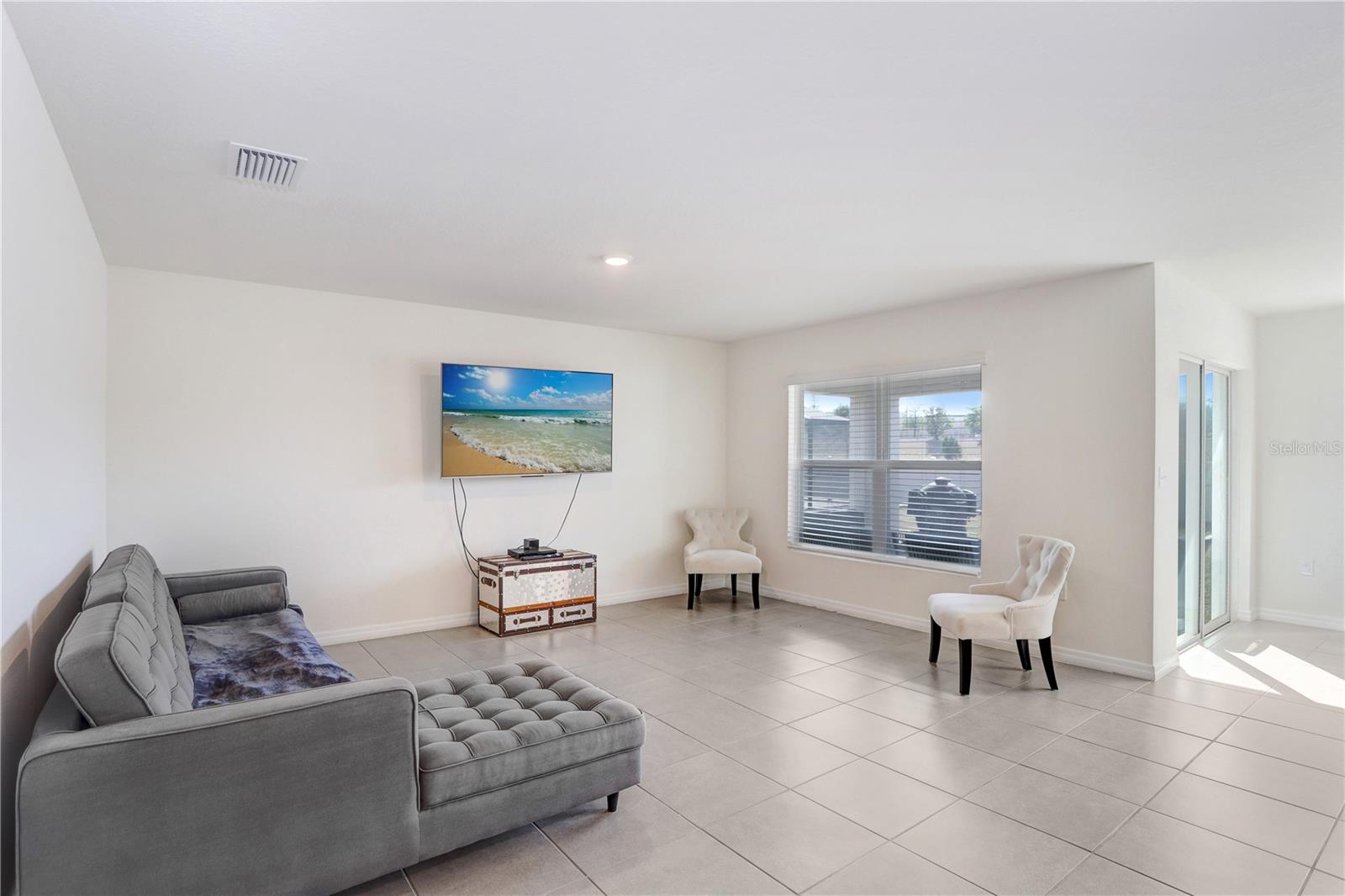 7929 SAIL CLOVER LN, ZEPHYRHILLS, FL, 33540