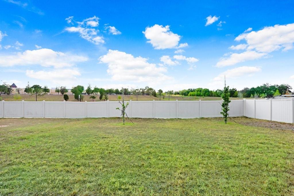 7929 SAIL CLOVER LN, ZEPHYRHILLS, FL, 33540