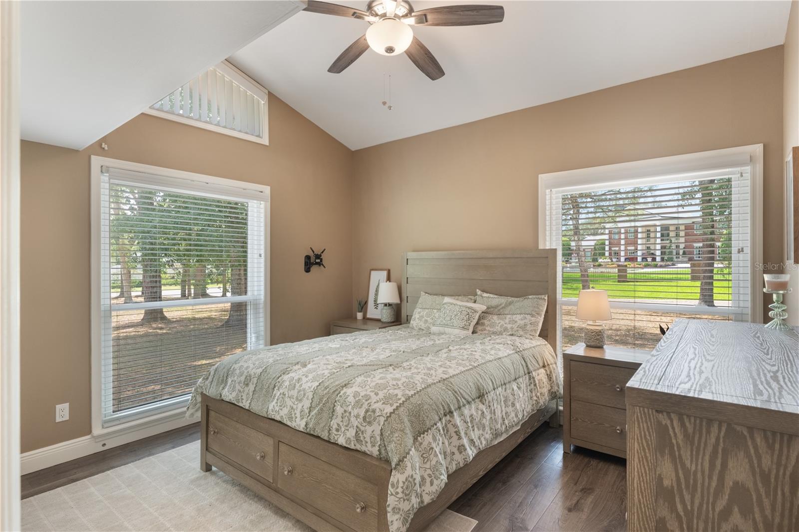 202 SWEETWATER CLUB BLVD, LONGWOOD, FL, 32779