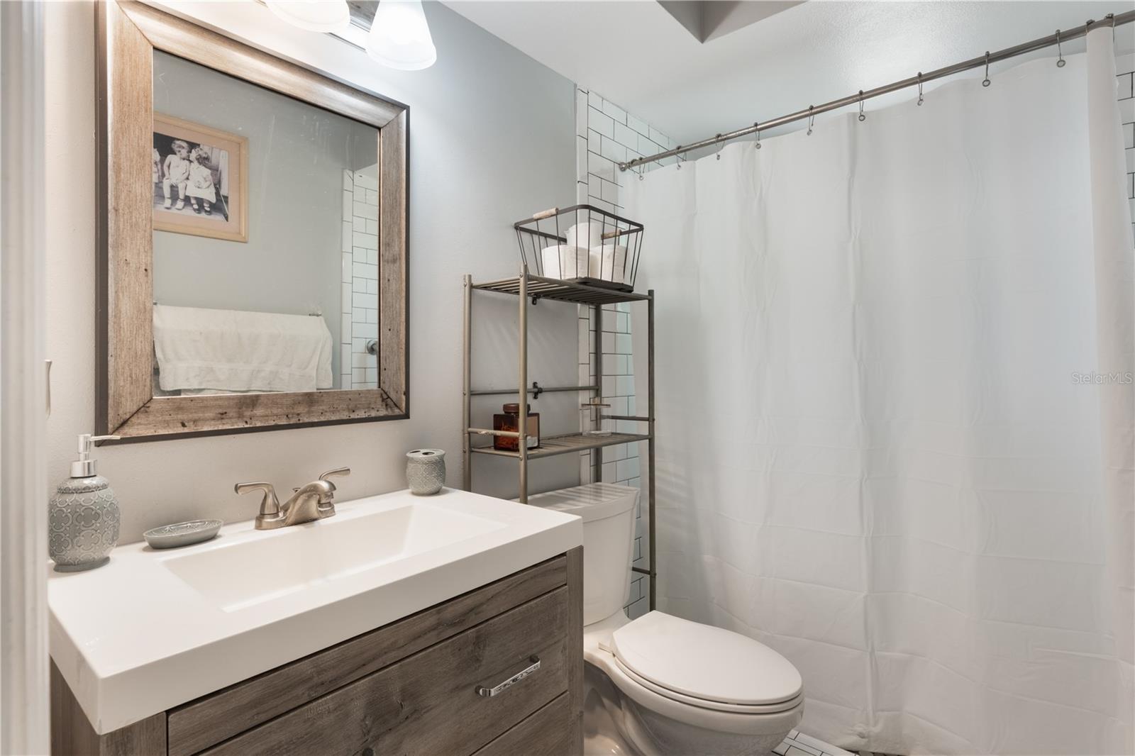 202 SWEETWATER CLUB BLVD, LONGWOOD, FL, 32779