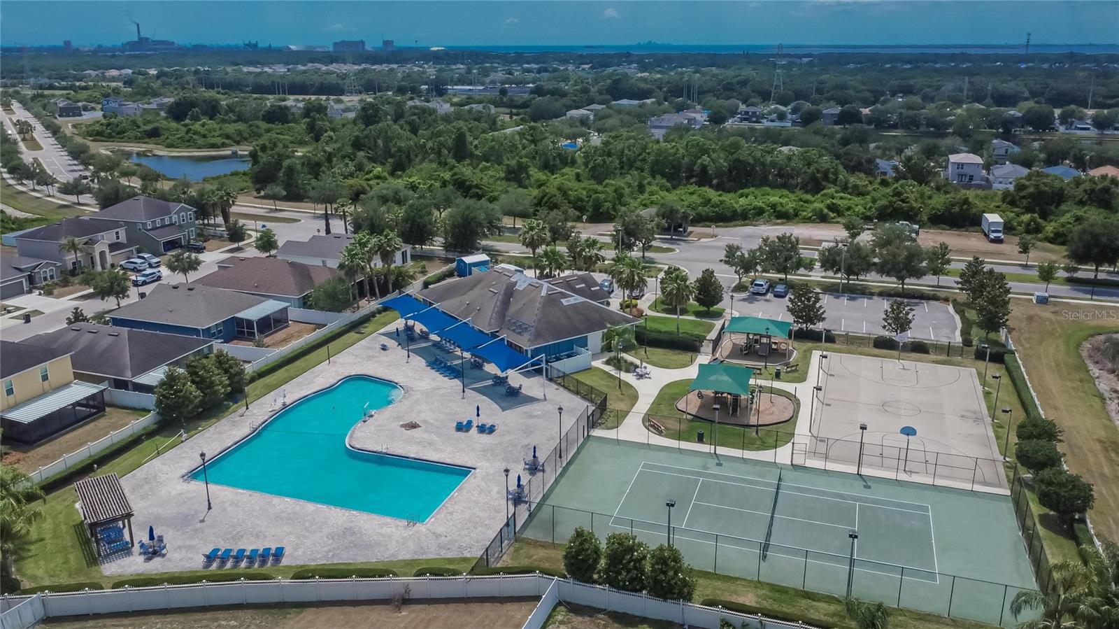 12150 LEDBURY COMMONS DR, GIBSONTON, FL, 33534