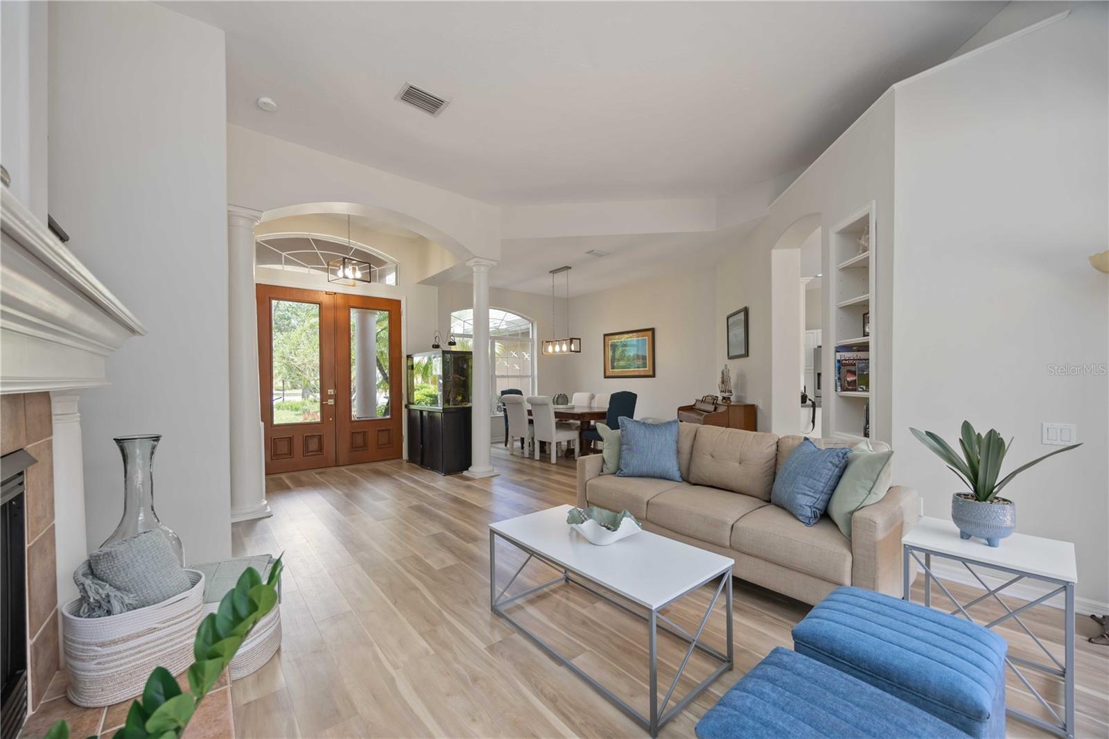 9915 OLD HYDE PARK PL, BRADENTON, FL, 34202