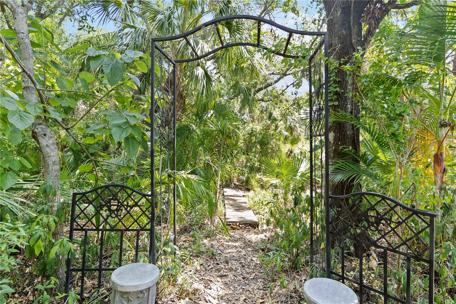 9915 OLD HYDE PARK PL, BRADENTON, FL, 34202