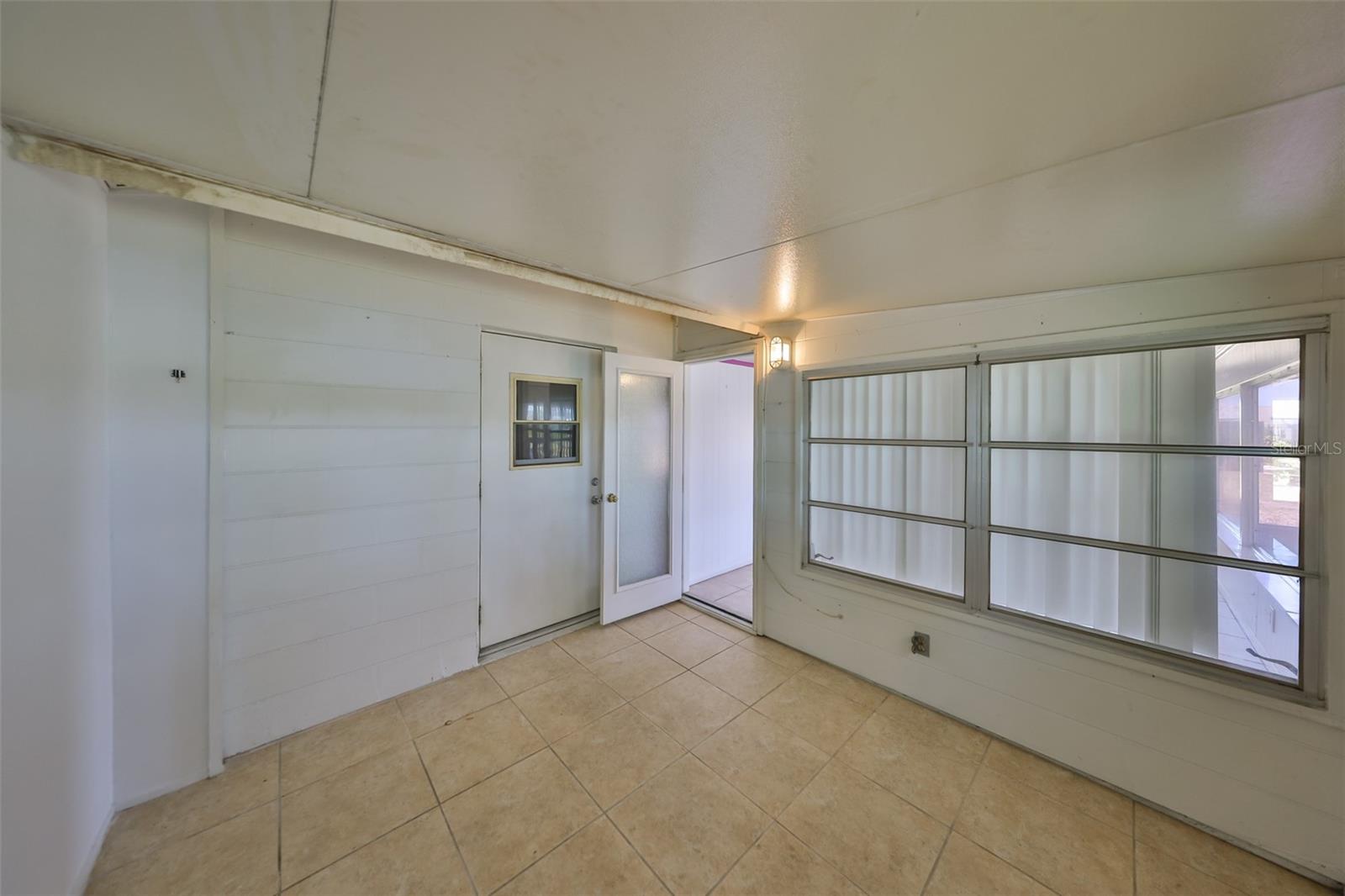 1207 NORWICH CIR, SUN CITY CENTER, FL, 33573
