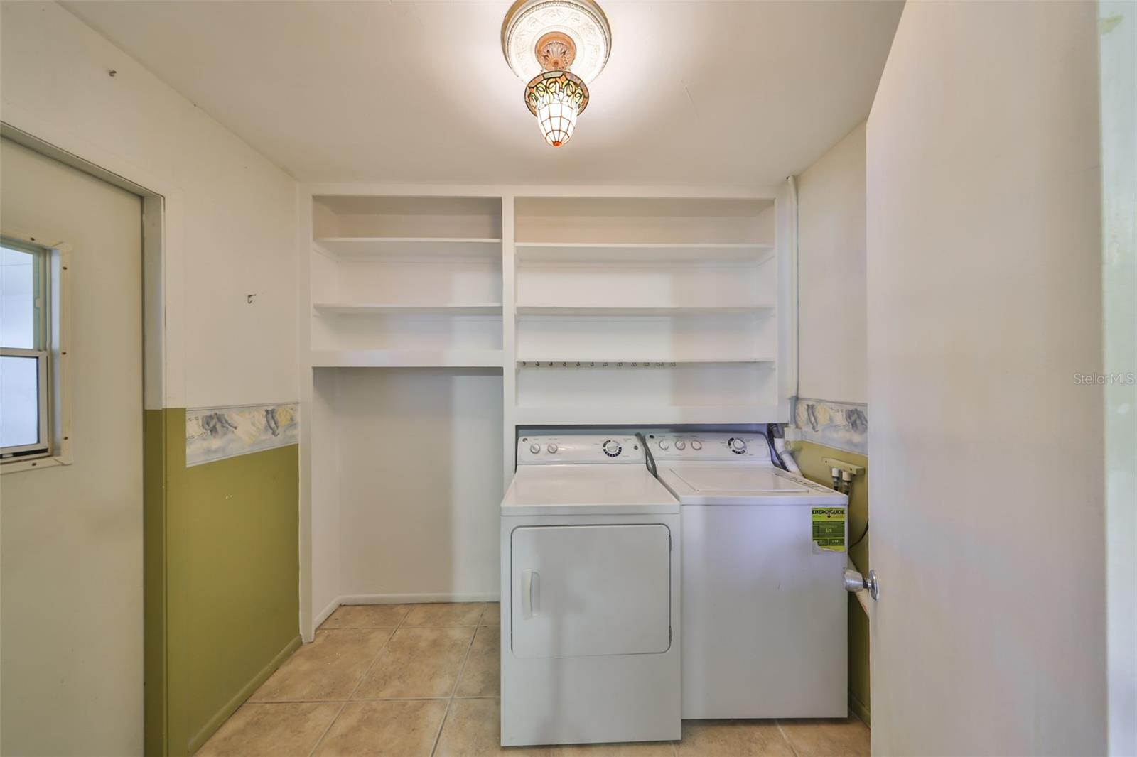 1207 NORWICH CIR, SUN CITY CENTER, FL, 33573