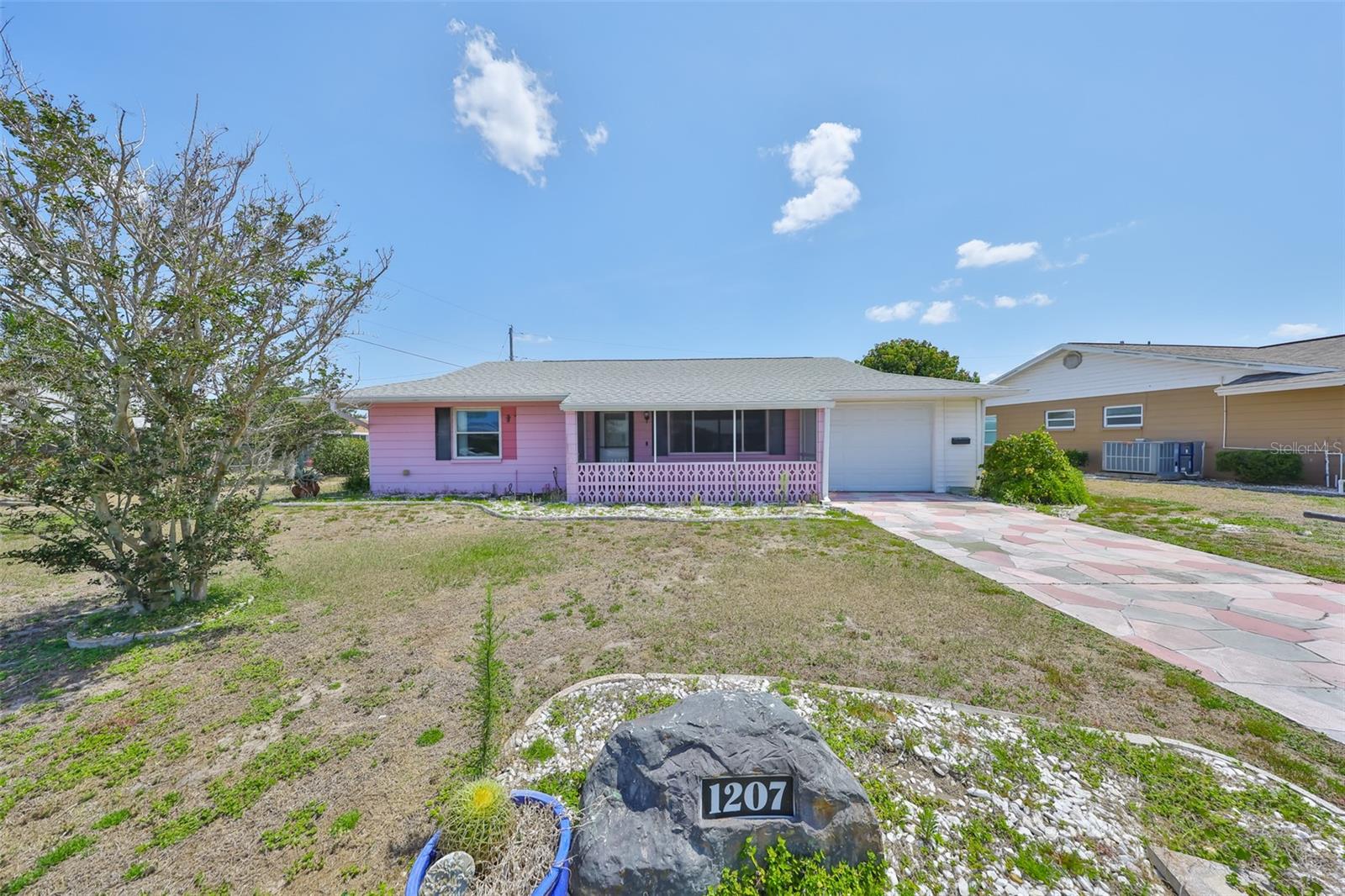 1207 NORWICH CIR, SUN CITY CENTER, FL, 33573