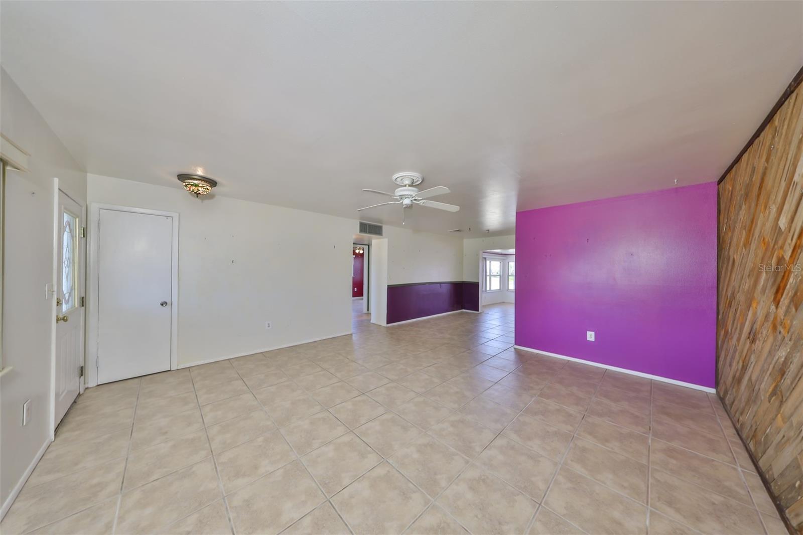 1207 NORWICH CIR, SUN CITY CENTER, FL, 33573