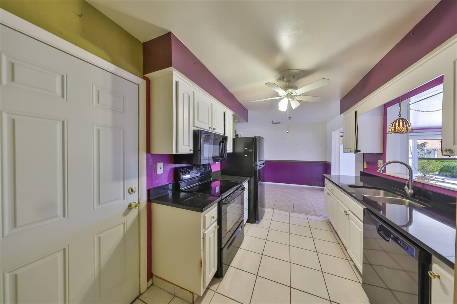 1207 NORWICH CIR, SUN CITY CENTER, FL, 33573